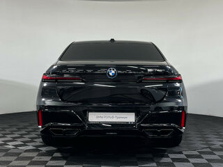 2023 BMW 7 серии M760e xDrive VII (G70), чёрный, 13514948 рублей, вид 4
