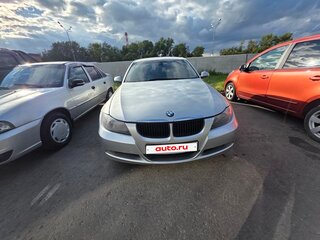 2005 BMW 3 серии 320i V (E90/E91/E92/E93), серебристый, 600000 рублей, вид 4