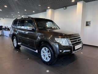 2017 Mitsubishi Pajero IV Рестайлинг 2, коричневый, 3150000 рублей, вид 1