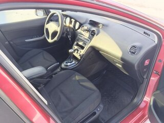 2008 Peugeot 308 I, красный, 330000 рублей, вид 5