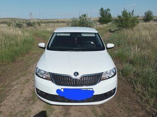 2019 Skoda Rapid I Рестайлинг, белый, 1500000 рублей, вид 2