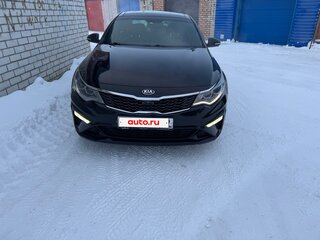 2020 Kia Optima IV Рестайлинг, чёрный, 2450000 рублей, вид 3