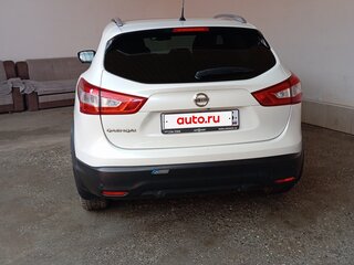 2015 Nissan Qashqai II, белый, 1750000 рублей, вид 2