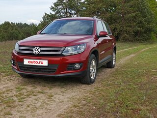 2011 Volkswagen Tiguan I Рестайлинг, красный, 1250000 рублей, вид 2