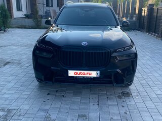 2022 BMW X7 40d I (G07) Рестайлинг, чёрный, 11100000 рублей, вид 2