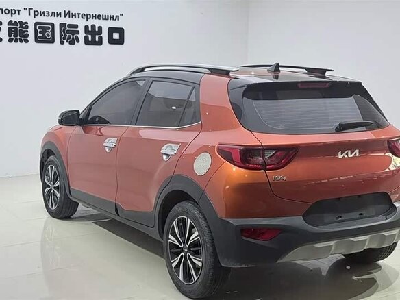 2021 Kia KX1, коричневый, 1270000 рублей - вид 3