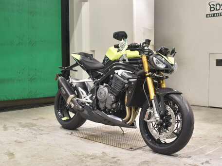 2026 Triumph Speed Triple, золотистый, 2000000 рублей, вид 3