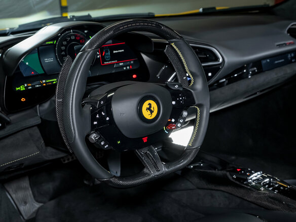 2024 Ferrari 296 GTB, жёлтый, 38000000 рублей - вид 27