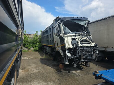 2022 FAW J6 CA3310, белый, 448875 рублей, вид 2