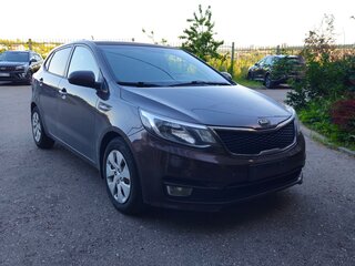 2016 Kia Rio III Рестайлинг, коричневый, 1045000 рублей, вид 2