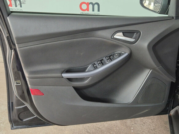 2014 Ford Focus III, чёрный - вид 15