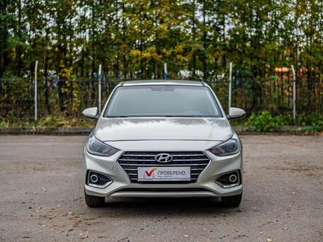 2017 Hyundai Solaris II, бежевый, 1099000 рублей, вид 3