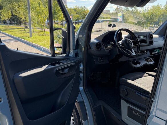 2021 Mercedes-Benz Sprinter, серый, 4750000 рублей - вид 8