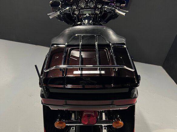 2010 Harley-Davidson Electra Glide, красный, 930000 рублей - вид 10