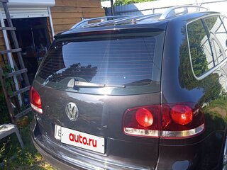 2009 Volkswagen Touareg I Рестайлинг, чёрный, 999999 рублей, вид 3