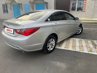2010 Hyundai Sonata VI (YF), серый, 990000 рублей, вид 5