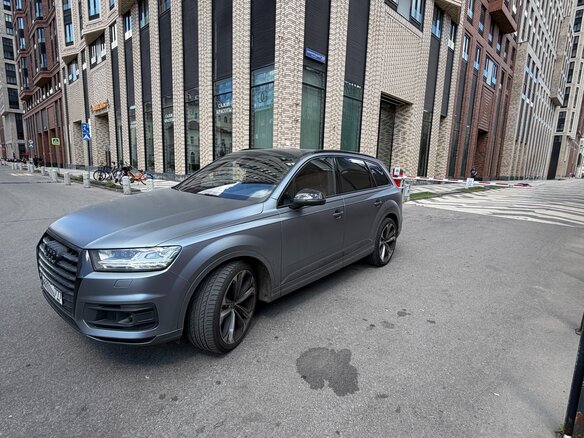 2015 Audi Q7 II (4M), серый