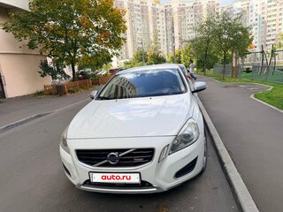 2011 Volvo S60 II, белый, 830000 рублей, вид 2