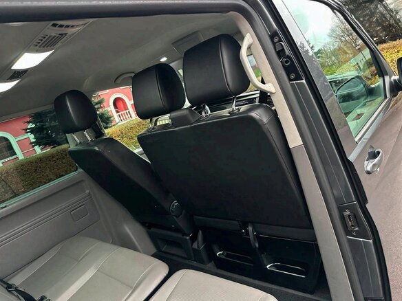2022 Volkswagen Caravelle Long T6 Рестайлинг, серый - вид 32