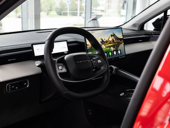 2026 Omoda C5 I Рестайлинг, красный, 2399000 рублей - вид 10