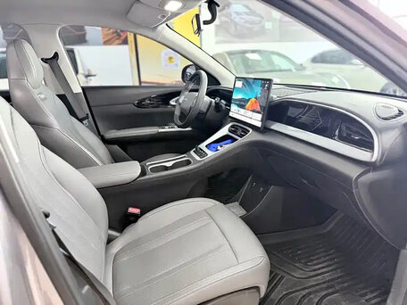 2025 Geely Geome Xingyuan 40.16 kWh, серый, 1448000 рублей, вид 4