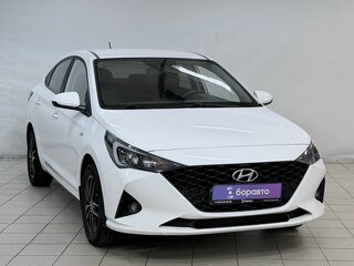 2021 Hyundai Solaris II Рестайлинг, белый, 1789000 рублей, вид 2