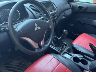 2015 Mitsubishi L200 Easy Select IV Рестайлинг, серебристый, 1770000 рублей, вид 3