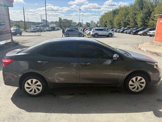 2013 Toyota Corolla XI (E160, E170, E180), серый, 1100000 рублей, вид 4