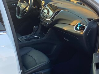 2019 Chevrolet Equinox III, белый, 2000000 рублей, вид 4