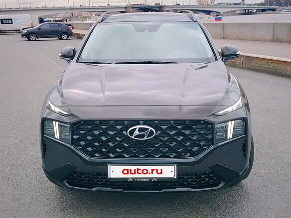 2021 Hyundai Santa Fe IV Рестайлинг, коричневый, 3210000 рублей - вид 4