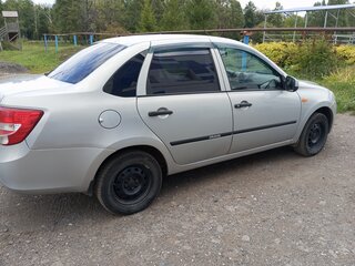 2015 Lada (ВАЗ) Granta I, серебристый, 370000 рублей, вид 4