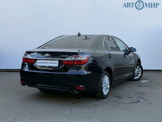 2017 Toyota Camry VII (XV50) Рестайлинг, чёрный, 2350000 рублей, вид 5