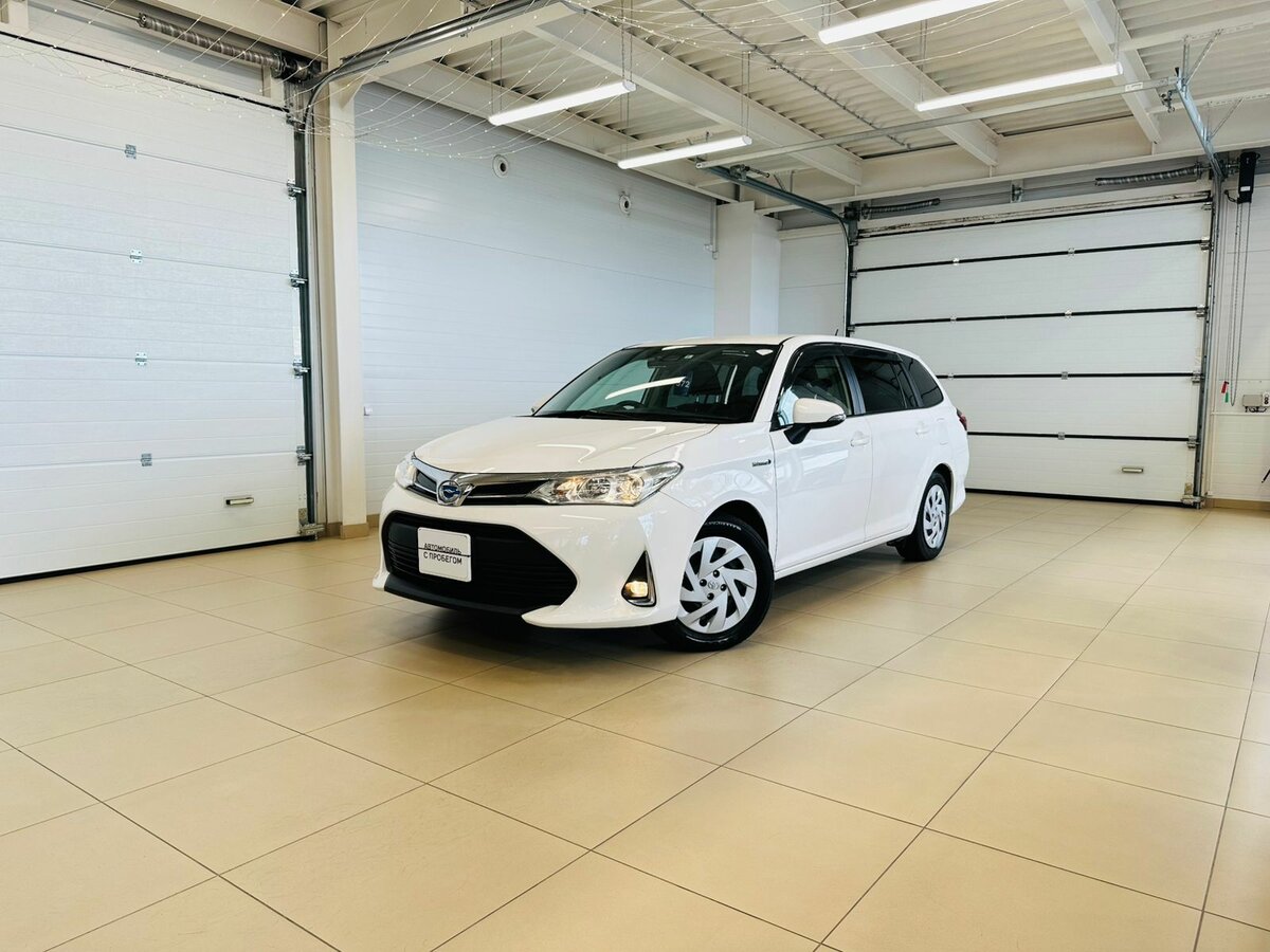Открыть фотографии: Toyota Corolla XI (E160, E170) Рестайлинг 2