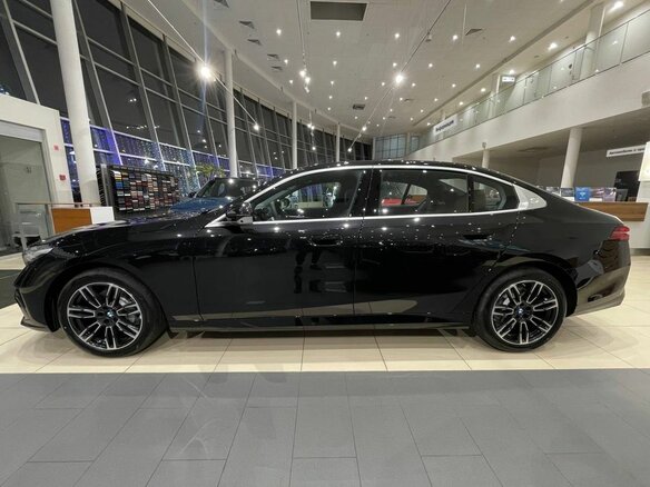 2025 BMW 5 серии 530Li xDrive VIII (G60/G61/G68), чёрный - вид 6