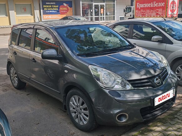 2011 Nissan Note I Рестайлинг, серый, 680000 рублей - вид 2