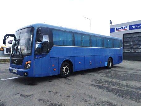 2011 Hyundai Universe, синий, 4000000 рублей, вид 1