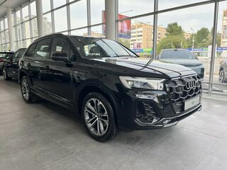 2026 Audi Q7 45 TFSI II (4M) Рестайлинг 2, чёрный, 11900000 рублей, вид 3