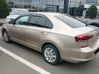 2021 Volkswagen Polo VI, коричневый, 1599000 рублей, вид 3