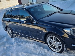 2012 Mercedes-Benz C-Класс 200 III (W204) Рестайлинг, чёрный, 1600000 рублей, вид 1