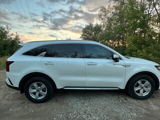 2021 Kia Sorento IV, белый, 3450000 рублей, вид 2
