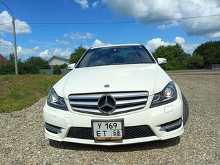 2012 Mercedes-Benz C-Класс 200 III (W204) Рестайлинг, белый, 1400000 рублей, вид 3