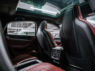 2025 Porsche Cayenne Coupé III Рестайлинг, чёрный, 18700000 рублей, вид 3