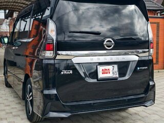 2019 Nissan Serena V (C27) Рестайлинг, чёрный, 1900000 рублей, вид 4