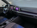 2021 Volkswagen Golf R VIII, чёрный, 4550000 рублей - вид 10