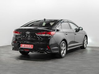 2017 Hyundai Sonata VII (LF) Рестайлинг, чёрный, 1700000 рублей, вид 2