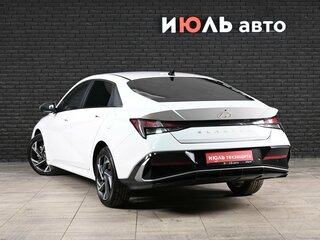 2023 Hyundai Elantra VII (CN7) Рестайлинг, белый, 2015000 рублей, вид 4