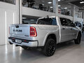 2026 Ram 1500 Crew Cab V Рестайлинг, серебристый, 12105636 рублей - вид 8
