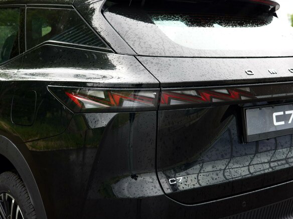 2025 Omoda C7, чёрный, 3099000 рублей - вид 16