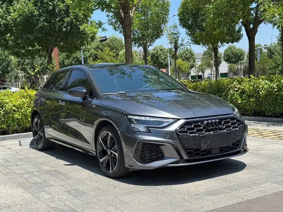 Открыть фотографии: Audi A3 IV (8Y)