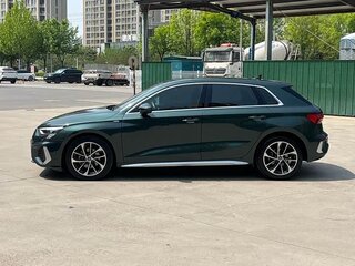 2021 Audi A3 Sportback 35 TFSI IV (8Y), зелёный, 1500000 рублей, вид 5